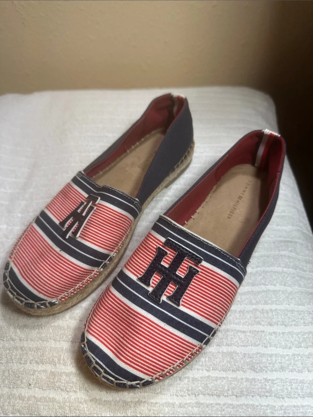 Tommy Hilfiger Espadrilles Size 6 1/2